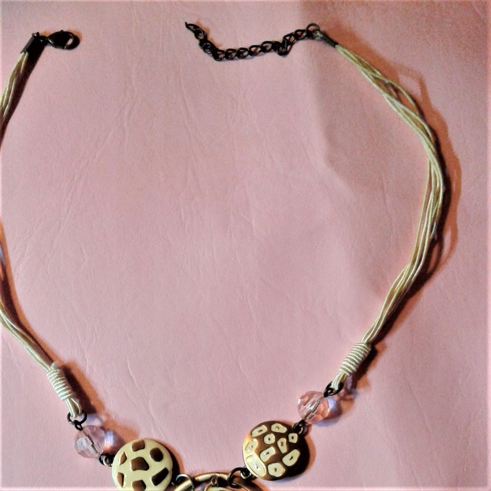 necklace - Picture 3 of 3